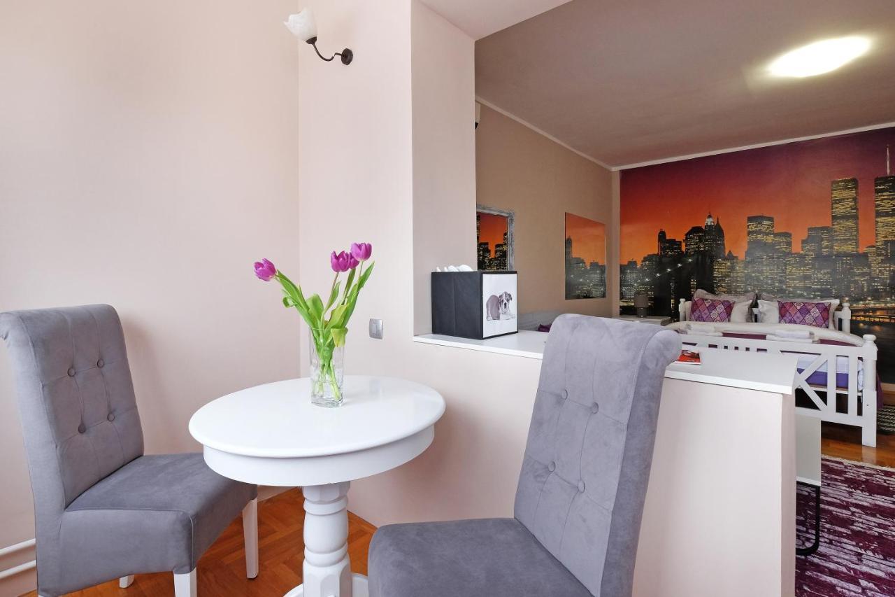 Sava Square Apartman *